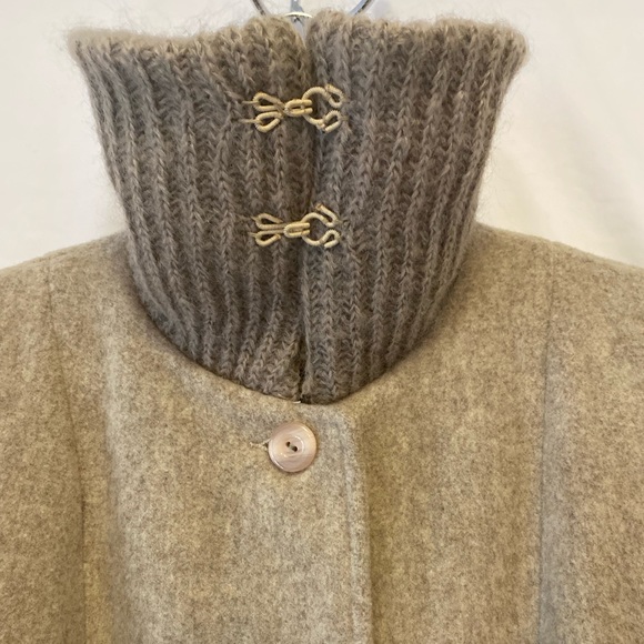 Vintage Irving Posluns Wool Coat - Picture 4 of 12